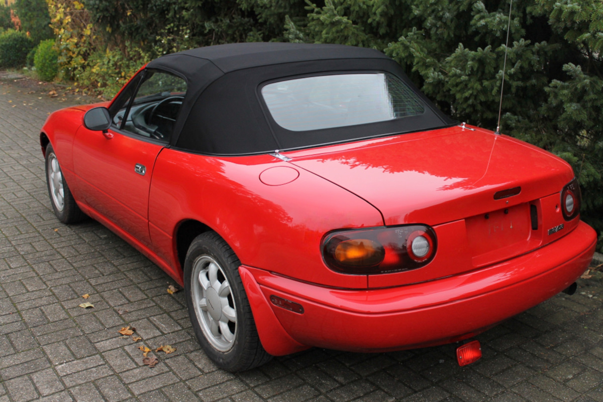 Kabriolett, Straßenwagen, Rot, Kofferraumdeckel, Rücklicht, Roadster, Cabrio, Rot, Faltdach, Zweisitzer