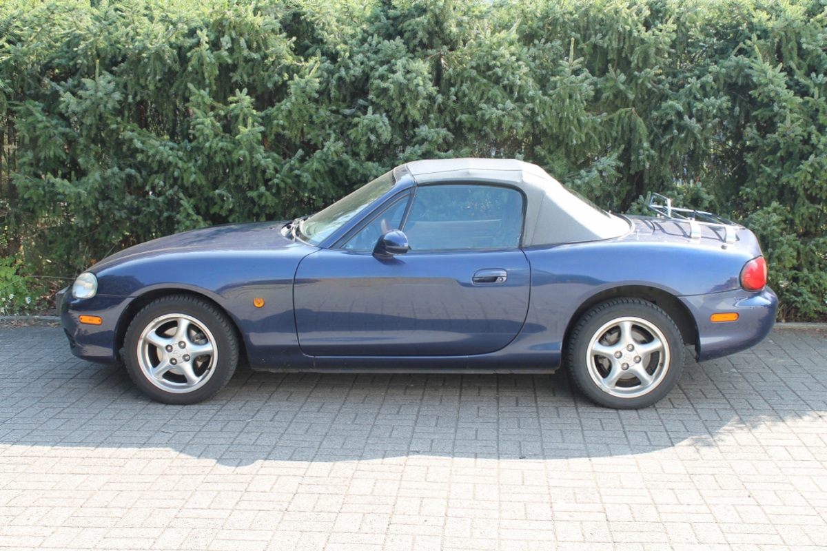 Mazda MX 5 Verdeck 1 teilig schwarz mit Glas-Fenster Roadster, Cabrio, Blau, Softtop, Alufelgen